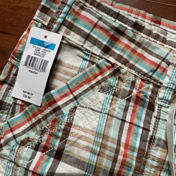 Union Bay shorts - Picture 2 of 4